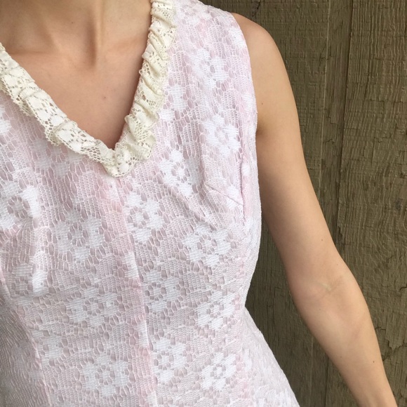 Vintage 60s pink white floral dress sleeveless blush mini ivory ruffle lace smal - Picture 2 of 11